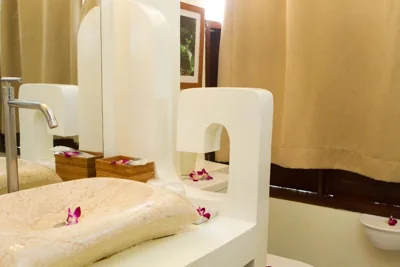 Grand Double Room with Sea View — Mama Beach Residence - Adults Only